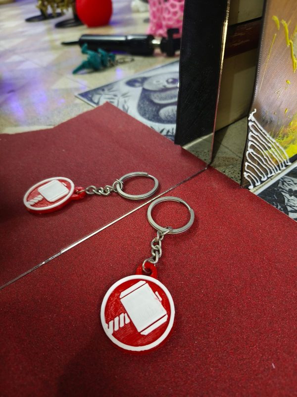 Thor's Mjolnir Keychain - Image 2