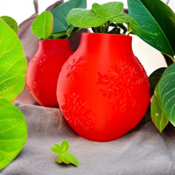 Red Christmas Crystal Vase